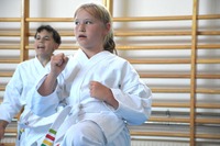 Glückliche Karate-Kids