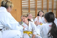 Glückliche Karate-Kids