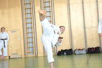 Ein Meilenstein auf dem Karate-Weg – Jakob Pachtrog besteht die Prüfung zum 1. Dan