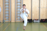 Ein Meilenstein auf dem Karate-Weg – Jakob Pachtrog besteht die Prüfung zum 1. Dan