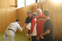 Ein Meilenstein auf dem Karate-Weg – Jakob Pachtrog besteht die Prüfung zum 1. Dan