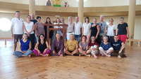 Meditation in der Friedens-Stupa in Grafenwörth