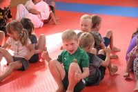 Spiel, Spaß und Karate beim Ferienspiel